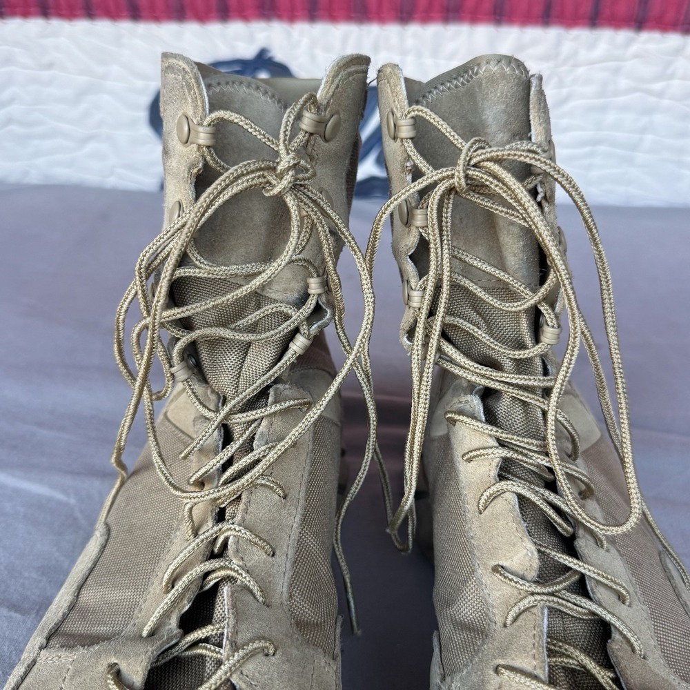 Size 11 - Oakley Boots Mens Beige Suede Combat Tactical Military 11188-889 - Picture 2 of 9
